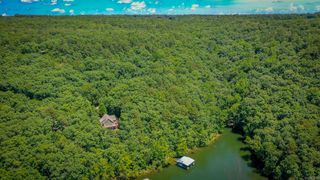 5 Bay Shore Drive, Greers Ferry, AR 72067