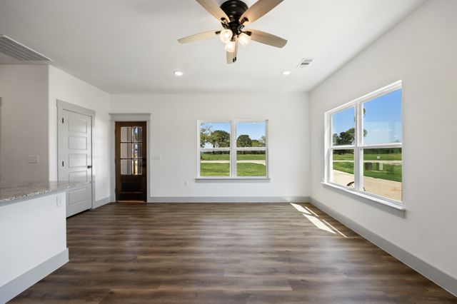 429 Caro Drive, West Tawakoni, TX 75474