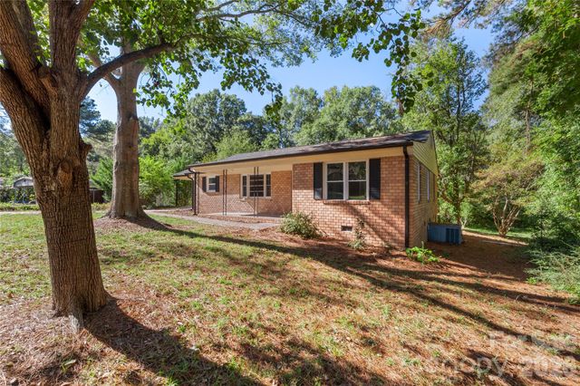1428 Boxwood Avenue, Lancaster, SC 29720