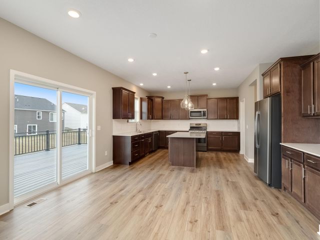 7295 Geneva Court, Hugo, MN 55038