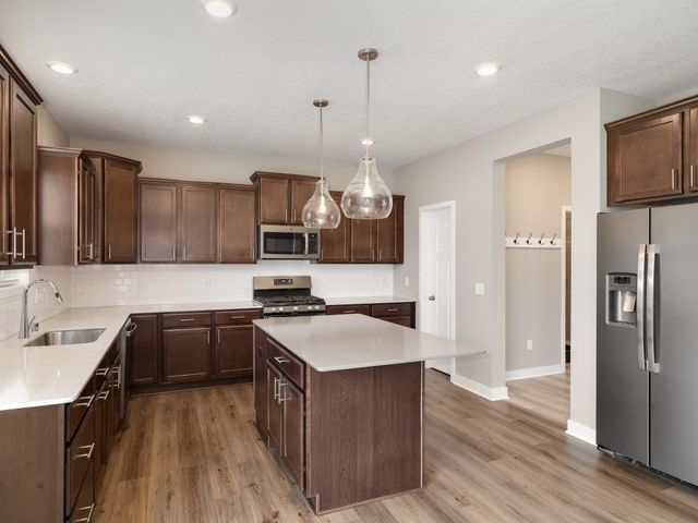 7295 Geneva Court, Hugo, MN 55038