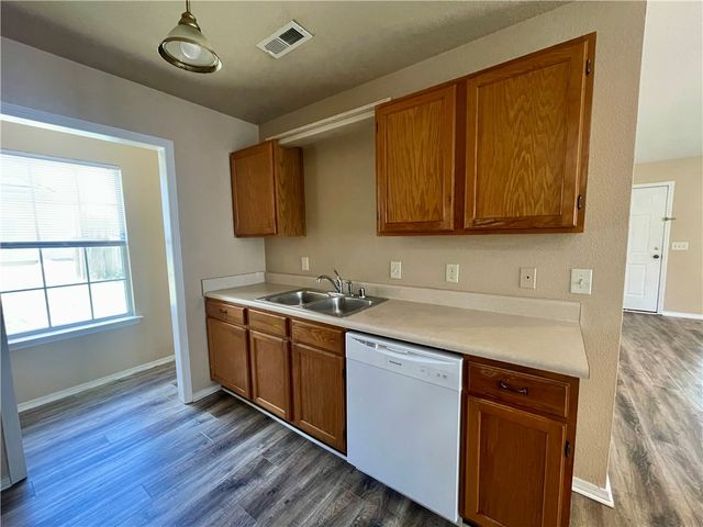 2381 Springbrook Avenue, Springdale, AR 72764
