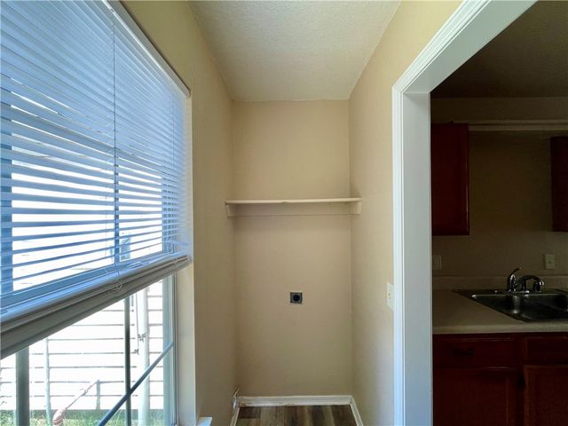 2381 Springbrook Avenue, Springdale, AR 72764