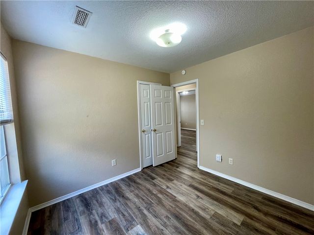2381 Springbrook Avenue, Springdale, AR 72764