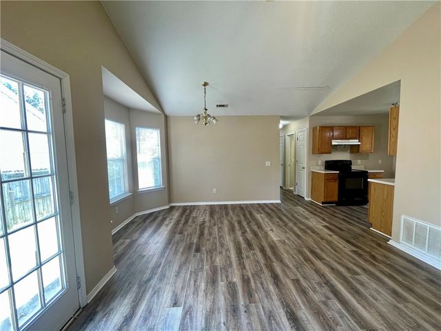 2381 Springbrook Avenue, Springdale, AR 72764
