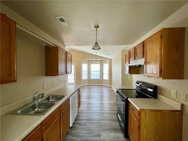 2381 Springbrook Avenue, Springdale, AR 72764