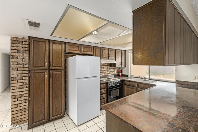 12402 N 47TH Avenue, Glendale, AZ 85304