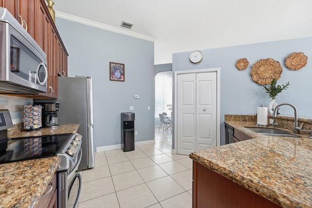 18220 90TH Street N, The Acreage, FL 33470