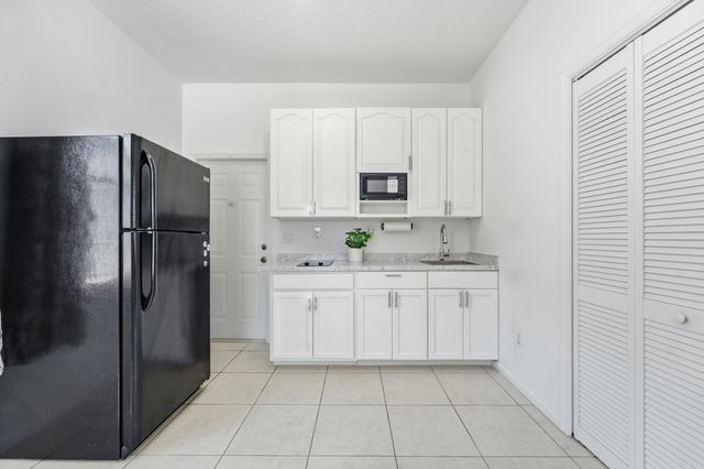 18220 90TH Street N, The Acreage, FL 33470