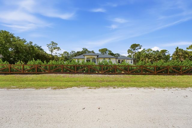 18220 90TH Street N, The Acreage, FL 33470