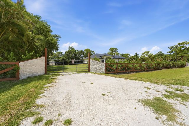18220 90TH Street N, The Acreage, FL 33470