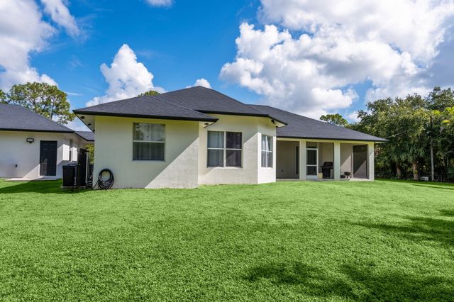 18220 90TH Street N, The Acreage, FL 33470