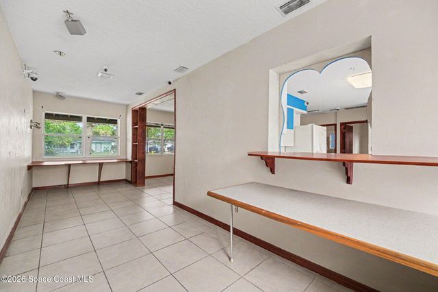1600 Avocado Avenue, Melbourne, FL 32935