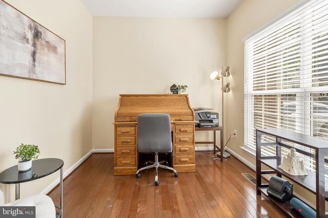 5301 GUNSTON HALL DR, Woodbridge, VA 22193