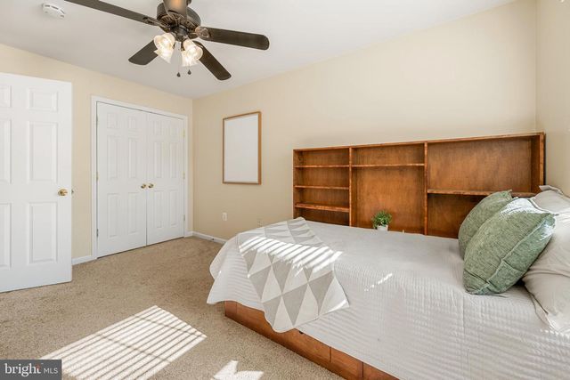 5301 GUNSTON HALL DR, Woodbridge, VA 22193