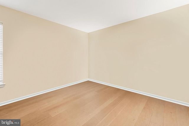 5301 GUNSTON HALL DR, Woodbridge, VA 22193