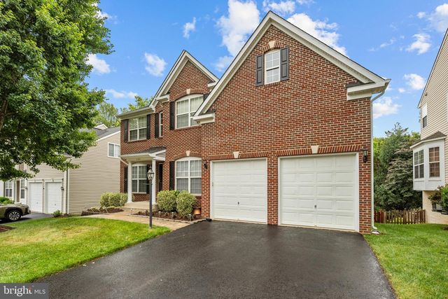 5301 GUNSTON HALL DR, Woodbridge, VA 22193