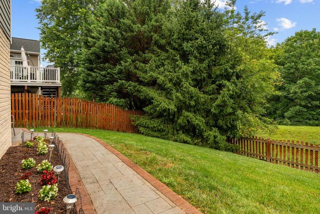 5301 GUNSTON HALL DR, Woodbridge, VA 22193