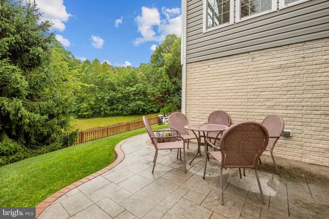 5301 GUNSTON HALL DR, Woodbridge, VA 22193