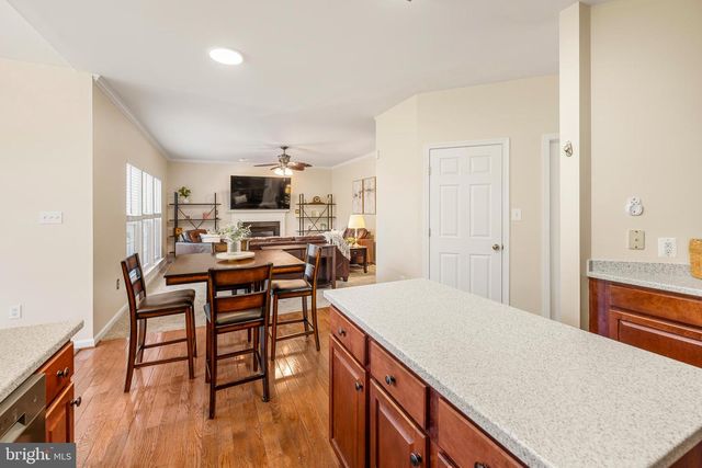 5301 GUNSTON HALL DR, Woodbridge, VA 22193