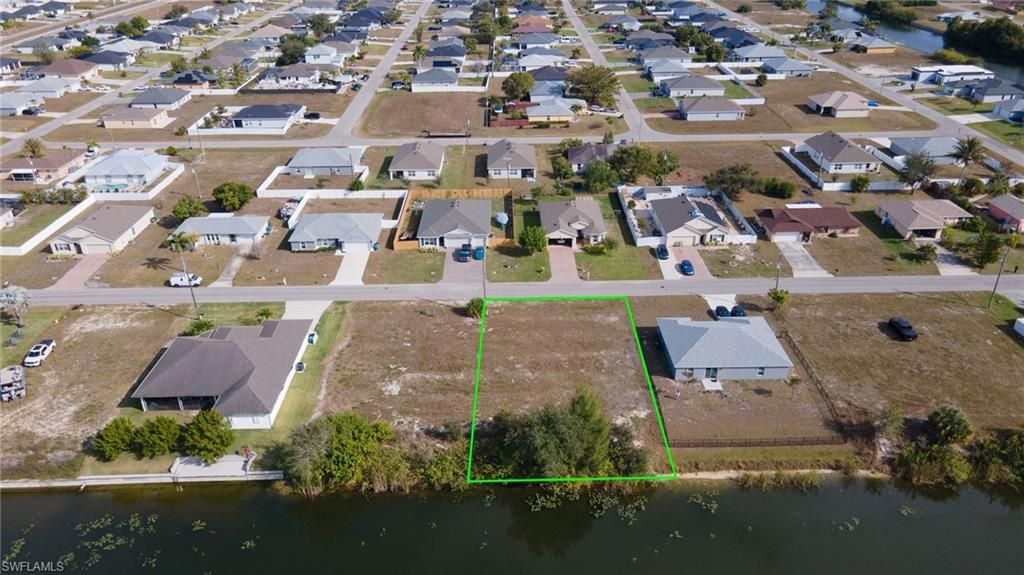 624 NW 3rd AVE, CAPE CORAL, FL 33993 — exterior