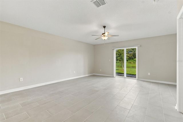 6735 BAR S BAR TRAIL, Zephyrhills, FL 33541
