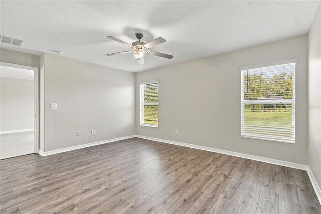 6735 BAR S BAR TRAIL, Zephyrhills, FL 33541