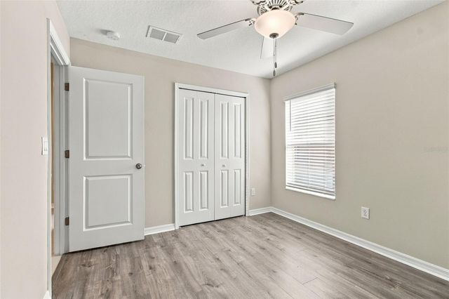 6735 BAR S BAR TRAIL, Zephyrhills, FL 33541