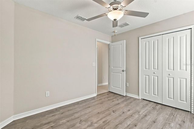 6735 BAR S BAR TRAIL, Zephyrhills, FL 33541