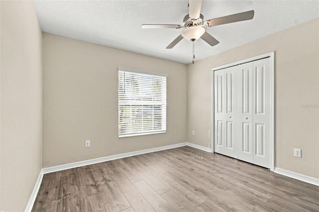 6735 BAR S BAR TRAIL, Zephyrhills, FL 33541
