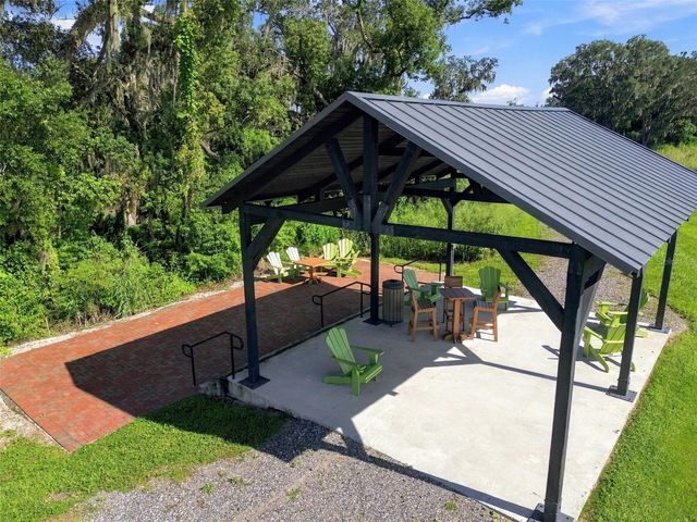6735 BAR S BAR TRAIL, Zephyrhills, FL 33541