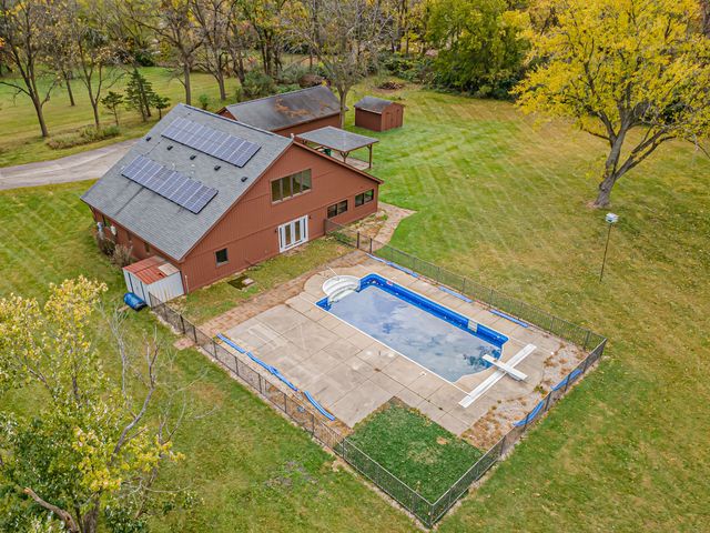 27514 N Forest Garden Road, Wauconda, IL 60084