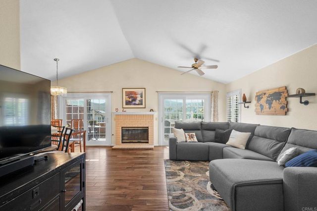 1213 Bitterbush Ln, El Cajon, CA 92019