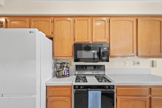 1213 Bitterbush Ln, El Cajon, CA 92019