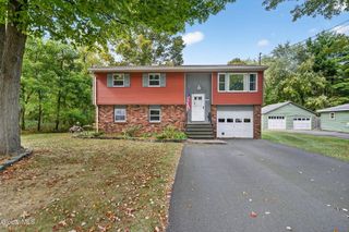 96 Voorheesville Avenue, Voorheesville, NY 12186