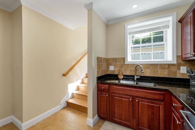 25 Sullivan Way Unit 4, Laconia, NH 03246
