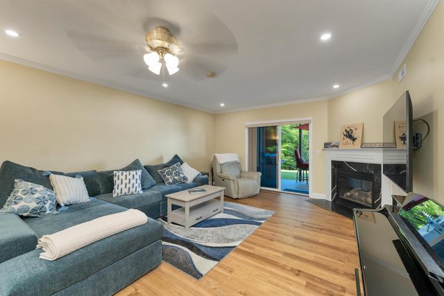 25 Sullivan Way Unit 4, Laconia, NH 03246