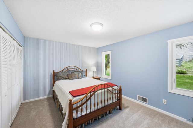 14760 91st Avenue N, Maple Grove, MN 55369