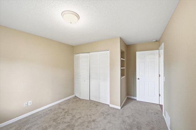 14760 91st Avenue N, Maple Grove, MN 55369