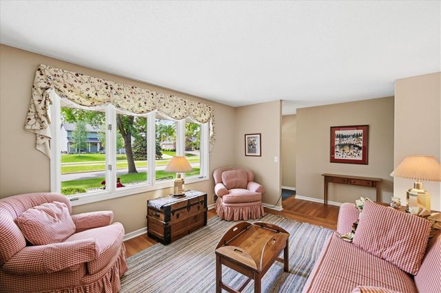 14760 91st Avenue N, Maple Grove, MN 55369