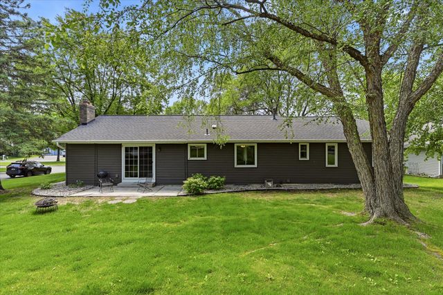 14760 91st Avenue N, Maple Grove, MN 55369