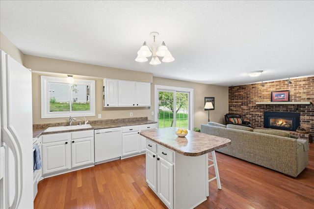 14760 91st Avenue N, Maple Grove, MN 55369