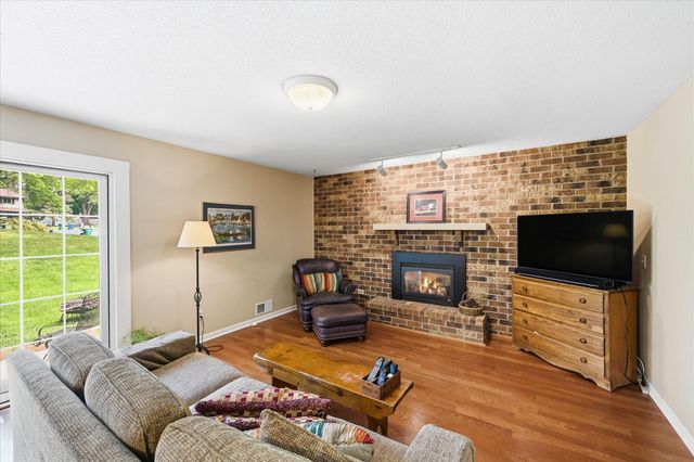 14760 91st Avenue N, Maple Grove, MN 55369
