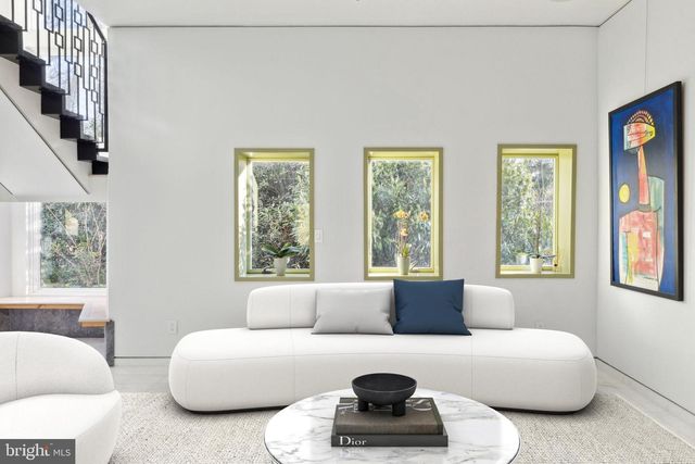 6304 OLD DOMINION DR, Mclean, VA 22101