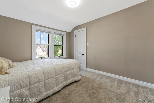 14835 Penrod Street, Detroit, MI 48223