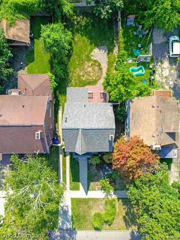 14835 Penrod Street, Detroit, MI 48223
