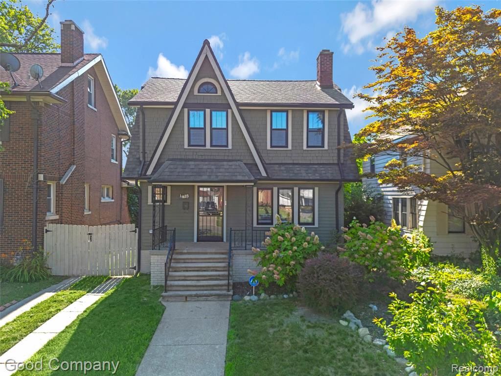 14835 Penrod Street, Detroit, MI 48223