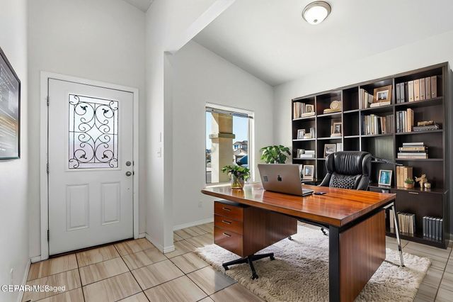 13045 Aerodrome Avenue, Horizon City, TX 79928