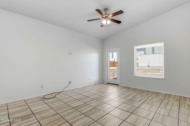 13045 Aerodrome Avenue, Horizon City, TX 79928