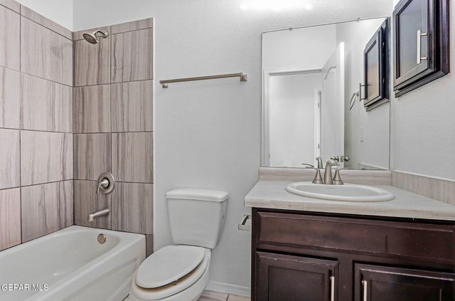 13045 Aerodrome Avenue, Horizon City, TX 79928